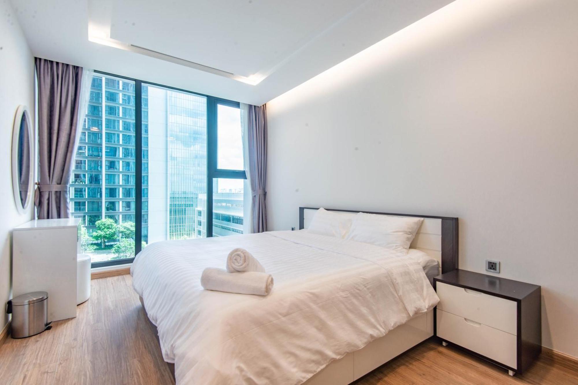 Vinhomes Metropolis Luxury Hotel & Residence Ханой Екстериор снимка