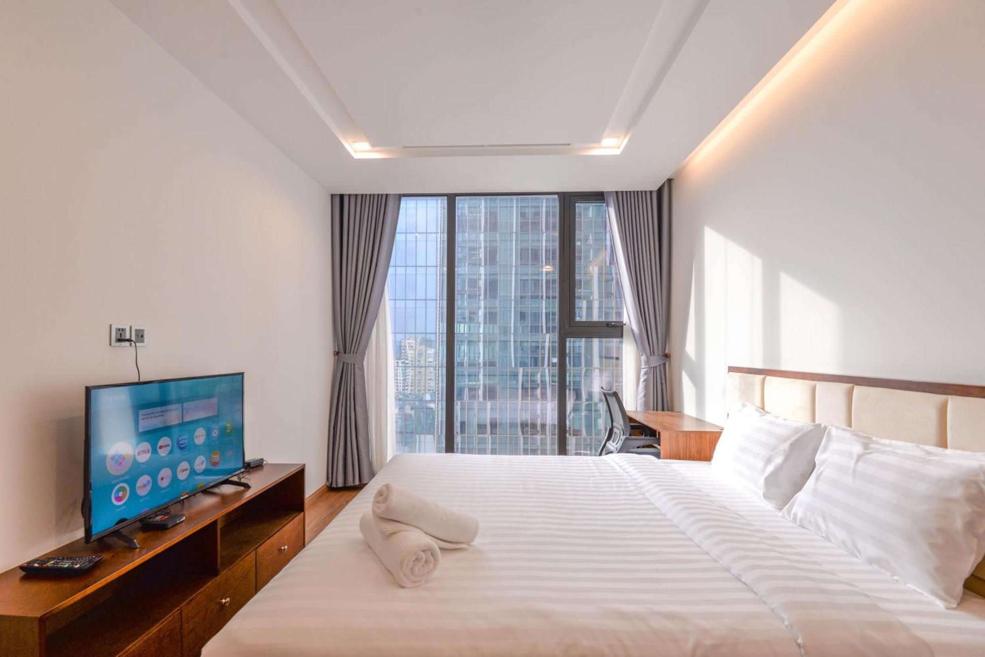 Vinhomes Metropolis Luxury Hotel & Residence Ханой Екстериор снимка