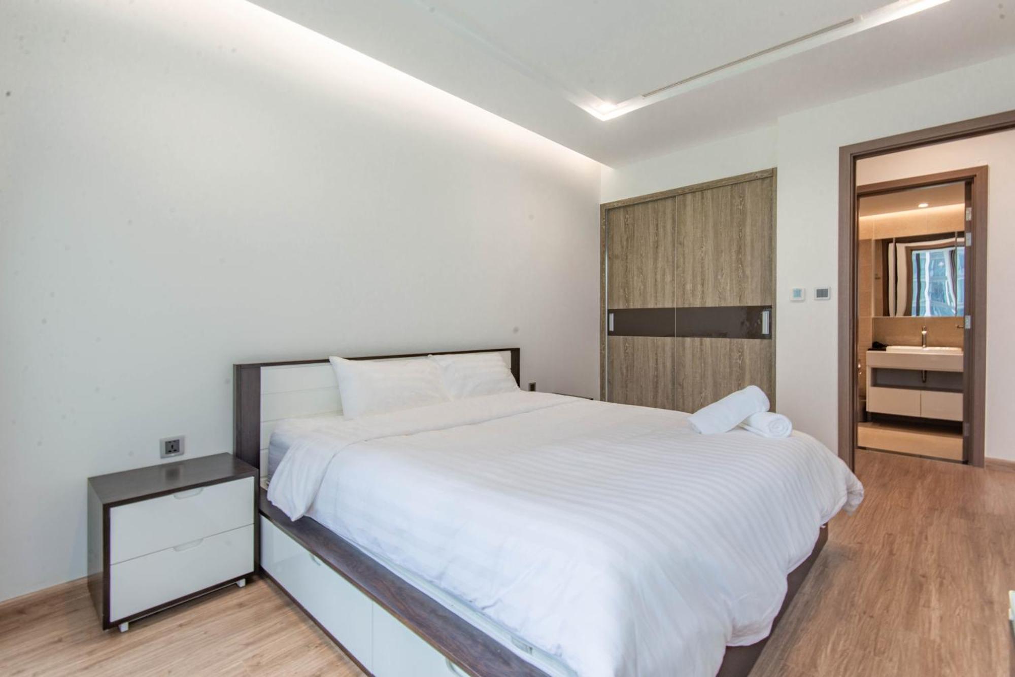 Vinhomes Metropolis Luxury Hotel & Residence Ханой Екстериор снимка